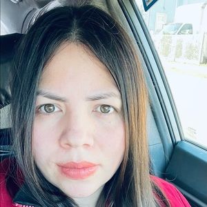 Meet your Posher, Beatriz